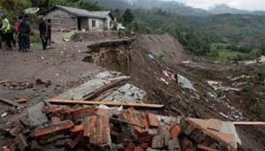 Indonesia Landslide: पश्चिम सुलावेसी में भूस्खलन से 4 लोगों की मौत