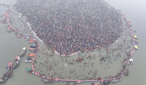 महाकुम्भ के पहले स्नान पर्व से पूर्व रविवार को लगभग 50 लाख लोगों ने किया संगम स्नान