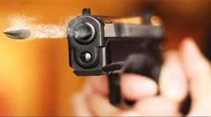 बिहार में बद से बदतर हुई कानून व्यवस्था, अब चिकित्सक को सरेआम मारी तीन गोलियां