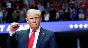 Donald Trump Oath Ceremony : डोनाल्ड ट्रंप ने अमेरिका के 47वें राष्ट्रपति के रूप में शपथ ली