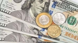 Rupee vs Dollar: रुपया शुरुआती कारोबार में 7 पैसे की गिरावट के साथ 85.75 प्रति डॉलर पर पंहुचा 