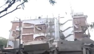 Breaking : चण्डीगढ़ में गिरी बिल्डिंग, लोगों में दहशत का माहौल!