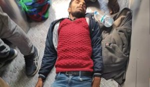 South Express Train में चोरी का विरोध करने पर 4 मुस्लिम युवकों ने यात्री को पीट-पीटकर मार डाला