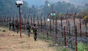 BSF ने बड़ी साजिश को किया नाकाम, पाकिस्तानी घुसपैठिए को बॉर्डर से दबोचा