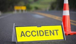 Road Accident : साल के पहले दिन महाराष्ट्र में भीषण सड़क हादसा… 4 की मौत 2 घायल