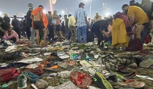 Mahakumbh Stampede 2025 : महाकुंभ की भगदड़ में मां को ढूंढता रहा बेटा… लड़के ने सुनाई दर्दभरी कहानी
