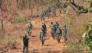 Naxal Encounter : सुरक्षाबलों की बड़ी सफलता, छत्तीसगढ़-ओडिशा सीमा पर मुठभेड़ में 14 नक्सली ढेर