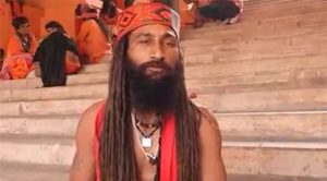 महाशिवरात्रि : ‘न भोजन, न पानी, सिर्फ चाय से चल रहा जीवन’, काशी पहुंचे ‘चाय वाले बाबा’ ने बताई अपनी सच्चाई