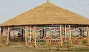 महाकुंभ के बाद भी Devraha Baba का शिविर रहेगा मौजूद, 18 साल से जल रही अखंड ज्योति