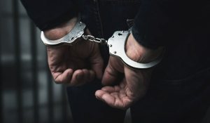 मणिपुर में 3 उग्रवादी गिरफ्तार, पिस्तौल और गोला-बारूद बरामद
