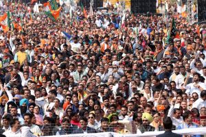 महाकुंभ 2025: अंतिम सप्ताह में श्रद्धालुओं की भारी भीड़, अब तक 58.03 करोड़ श्रद्धालु ने किया स्नान