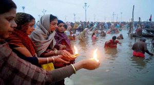 Mahakumbh 2025: माघ पूर्णिमा पर संगम स्नान के साथ पूरा होगा महाकुंभ का कल्पवास