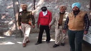 मोगा पुलिस ने अवैध हथियारों सहित एक व्यक्ति को किया गिरफ्तार, पिस्तौल और तीन जिंदा कारतूस बरामद