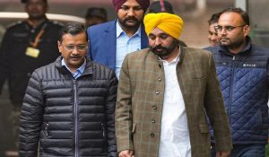 दिल्ली में AAP की बैठक खत्म, CM मान समेत, MP, MLA से मिले केजरीवाल, इन मुद्दों पर हुई चर्चा