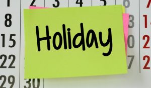 Mahashivaratri Holiday : महाशिवरात्रि पर स्कूल, Bank, सरकारी दफ्तर बंद, जानिए कहां रहेगी छुट्टी और कहां नहीं