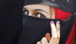2 बेटी हुई तो पति ने फोन पर बोला, तलाक…तलाक…तलाक और कर ली दूसरी शादी