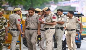 Delhi Assembly Election : 19 हजार होमगार्ड, 35 हजार से ज्यादा पुलिसकर्मी… Voting से पहले चप्पे-चप्पे पर पुलिस की पैनी नजर