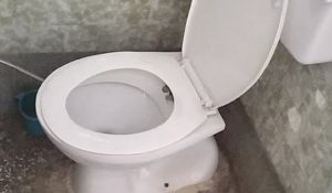 Medical College में टॉयलेट की पानी से बना खाना! Video हुआ वायरल तो प्रशासन ने दिया ये जवाब