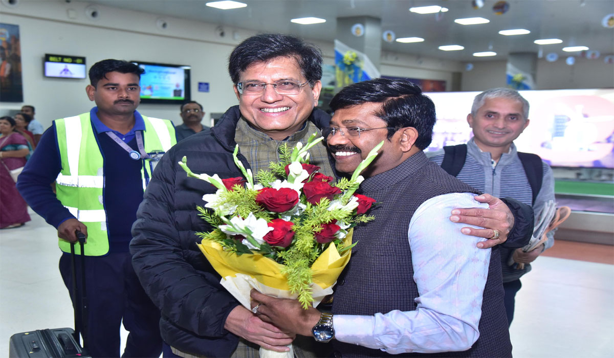 एक भारत-श्रेष्ठ भारत का अनमोल उदाहरण है महाकुंभ : Piyush Goyal