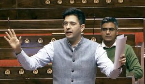 शौचालय में भी सीट मिल जाये तो इंसान खुद को… दिल्ली में हुए हादसे पर बोले राघव चड्ढा