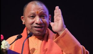 CM योगी ने पीएम मोदी का जताया आभार, बोले 11 साल में काफी बदली काशी