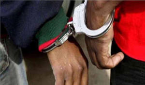 ज्वेलरी शॉप में करोड़ों की लूट के मामले में 2 आरोपी गिरफ्तार, और चार अपराधियों की तलाश जारी