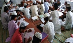 बंद अवैध मदरसों के छात्रों को बोर्ड से संबद्ध मदरसों में स्थानांतरित करें : मदरसा शिक्षा बोर्ड