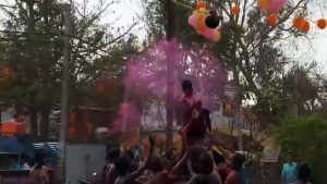 जहानाबाद में मटका फोड़ने को लेकर हुए विवाद के बाद पुलिसकर्मियों पर हमला, कई घायल