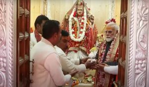 प्रधानमंत्री ने मुखबा में मां गंगा की पूजा-अर्चना की