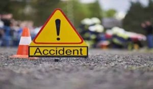 बड़ा हादसा: बस और ट्रक की टक्कर में 25 लोगों की हुई मौत, मची अफरा-तफरी