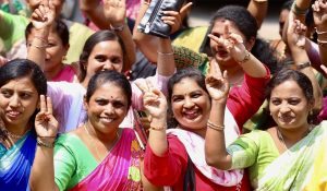 चीन और भारत के विकास में बढ़ रहा महिलाओं का योगदान, आकाश की ऊंचाइयां छू रही ‘नारी शक्ति’