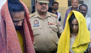 Saurabh Murder Case : प्रेमी संग पति को मौत के घाट उतारने वाली मुस्कान ने मांगा सरकारी वकील