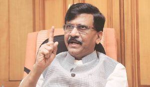 BSF केंद्र के पास, फिर भी BJP असम में घुसपैठ के लिए कांग्रेस को दोष दे रही: संजय राउत