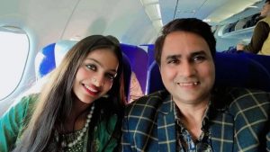 रेप केस में गिरफ्तार हुए Director Sanoj Mishra, वायरल गर्ल मोनालिसा को दिया था एक्ट्रेस बनने का ऑफर