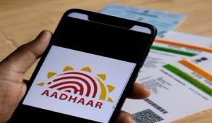 Aadhaar Card और फोटोकॉपी रखने की झंझट खत्म, सरकार ने लॉन्च किया नया ऐप… जानिए कैसे करेगा काम