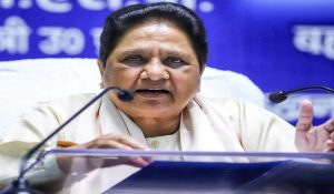 फतेहपुर की घटना को लेकर सरकार सख्त कानूनी कार्रवाई करे : Mayawati