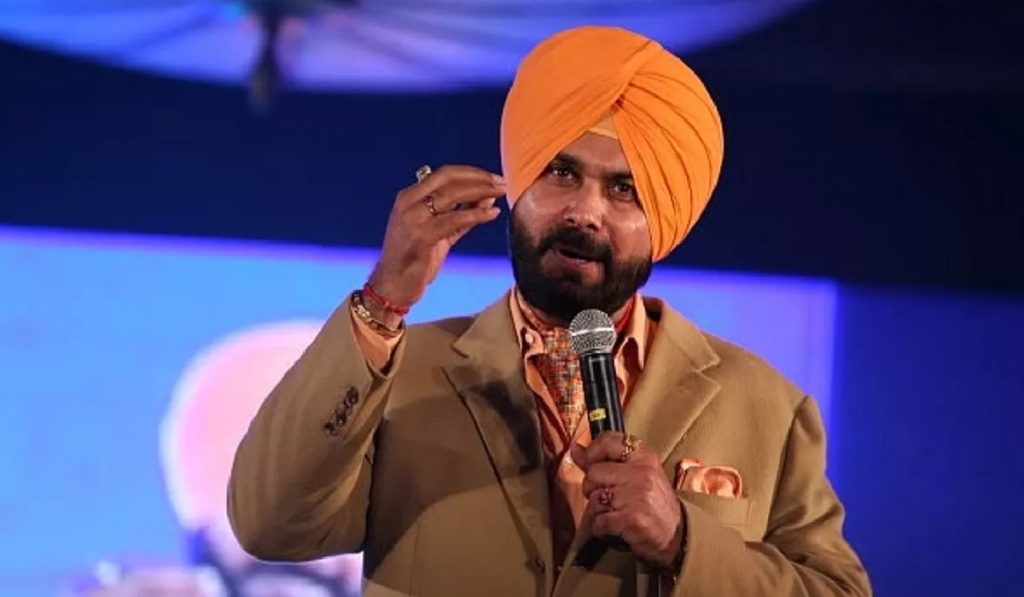 Navjot Singh Sidhu announces his YouTube channel