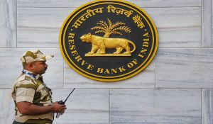 10 और 500 रुपए के नए नोट जारी करेगा RBI, जानें पुराने नोटों का क्या होगा?
