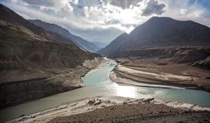 Indus Water Treaty : सिंधु जल संधि स्थगित होने से पाकिस्तान की आई शामत… जानिए पाक ने क्या कदम उठाए