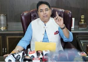 मंत्री अमन अरोड़ा ने प्रताप बाजवा पर पलटवार कर उन्हें खुली बहस की दी चुनौती और विरोधाभासी दावों को किया उजागर