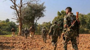 Jharkhand Naxal Encounter: सुरक्षाबलों की बड़ी सफलता…6 नक्सलियों को किया ढेर, हथियार बरामद