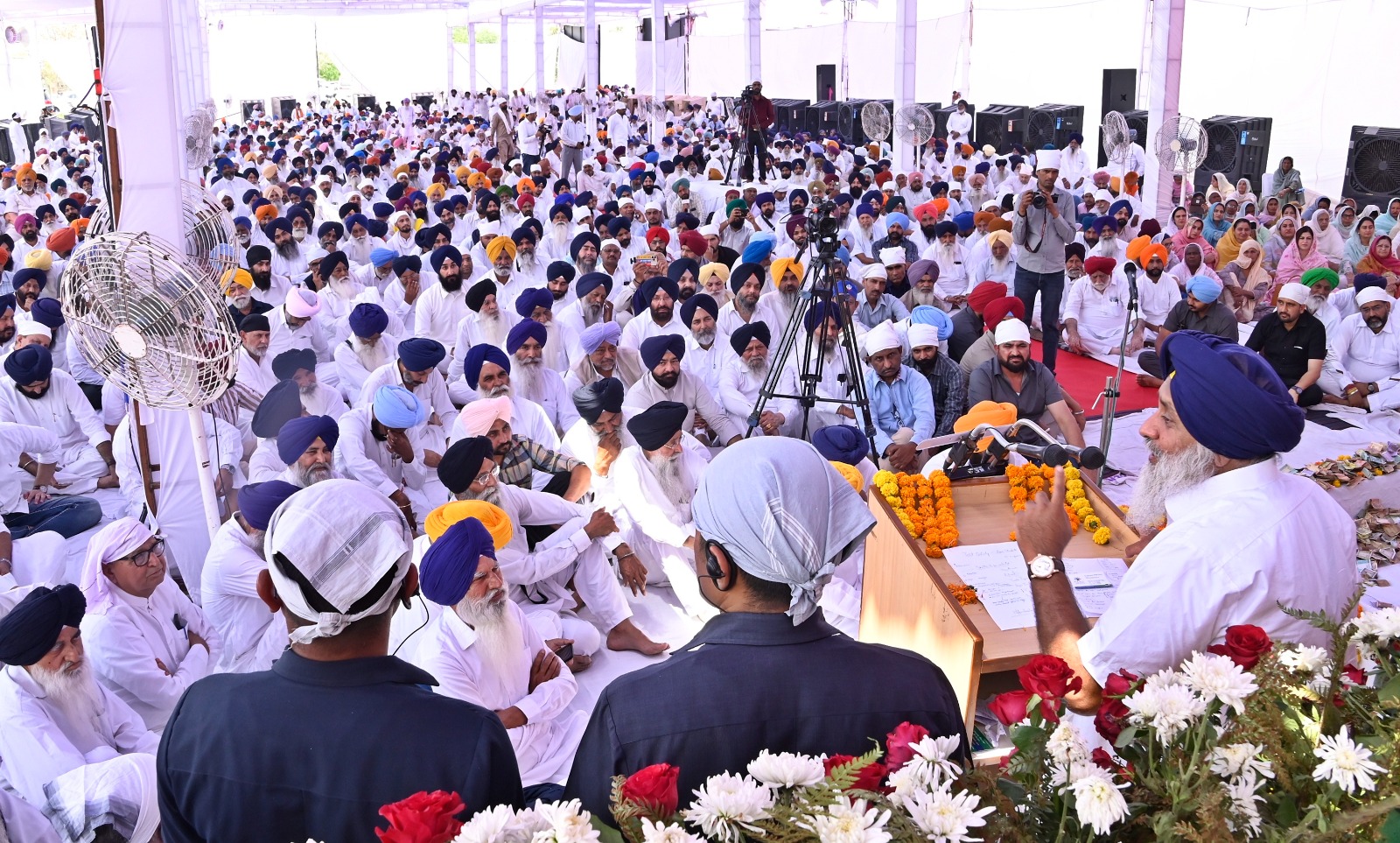 शिअद प्रकाश सिंह बादल के निर्धारित सिद्धांतों का पालन करने के लिए प्रतिबद्ध: सुखबीर बादल