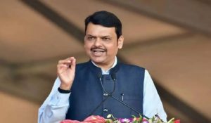 ‘माहौल ऐसा बना रहे, जैसे पुतिन-जेलेंस्की एक साथ बैठ गए’, ठाकरे बंधुओं के गठबंधन पर फडणवीस का हमला