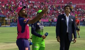 RR vs RCB : आरसीबी ने जीता टॉस, राजस्थान के खिलाफ लिया पहले गेंदबाजी करने का फैसला, देखें प्लेइंग 11