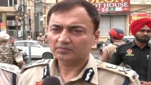 BREAKING : पंजाब में भ्रष्टाचार पर मान सरकार की बड़ी कार्रवाई, विजिलेंस चीफ SPS Parmar सस्पेंड, AIG और SSP पर भी गिरी गाज