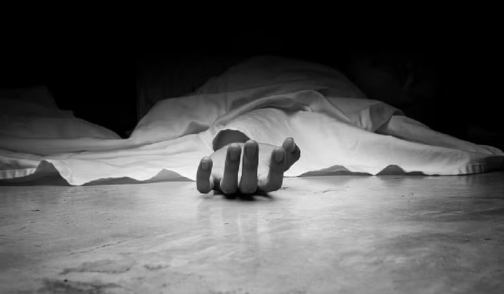 the husband strangled his wife to death