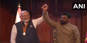 PM मोदी का कोलंबो में हुआ भव्य स्वागत, राष्ट्रपति ने मित्र विभूषण पुरस्कार से किया सम्मानित