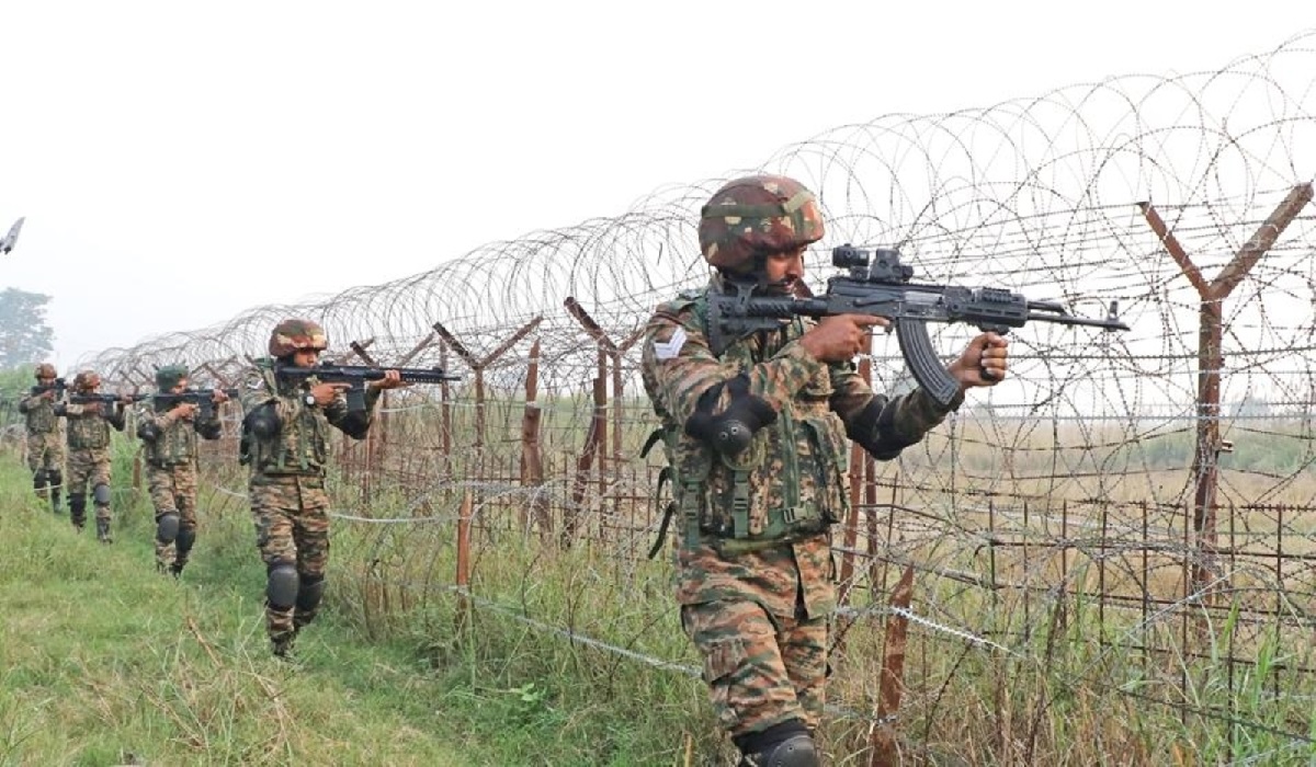 Pahalgam Terror Attack : हमले से पहले पहलगाम में ही था CRPF जवान, पैसों के लिए देता था PAK खुफिया विभाग को जानकारी