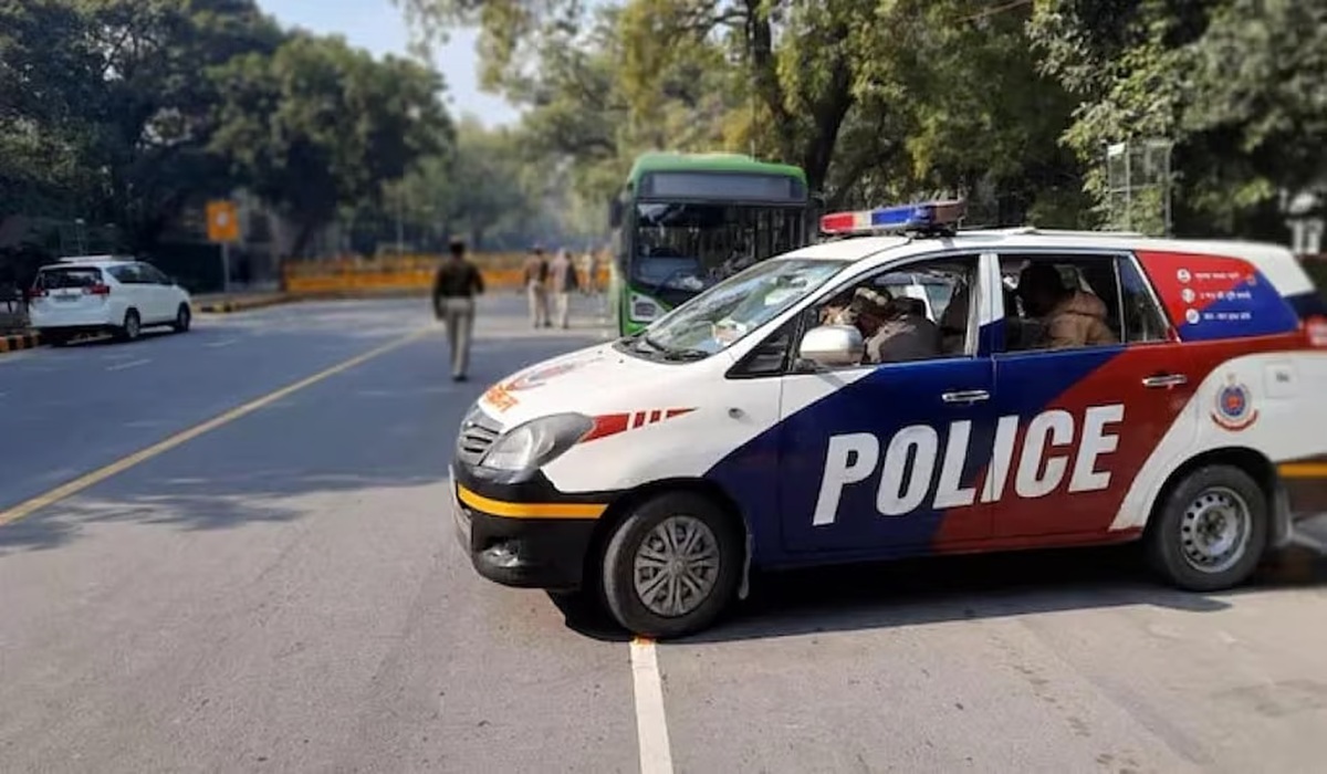 दिल्ली में 30 अवैध बांग्लादेशी नागरिक गिरफ्तार, पुलिस ने कसा शिकंजा