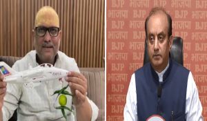 राफेल विमान पर ‘नींबू-मिर्च’ वाले बयान से घिरे कांग्रेस नेता अजय राय, BJP ने बताया देशविरोधी